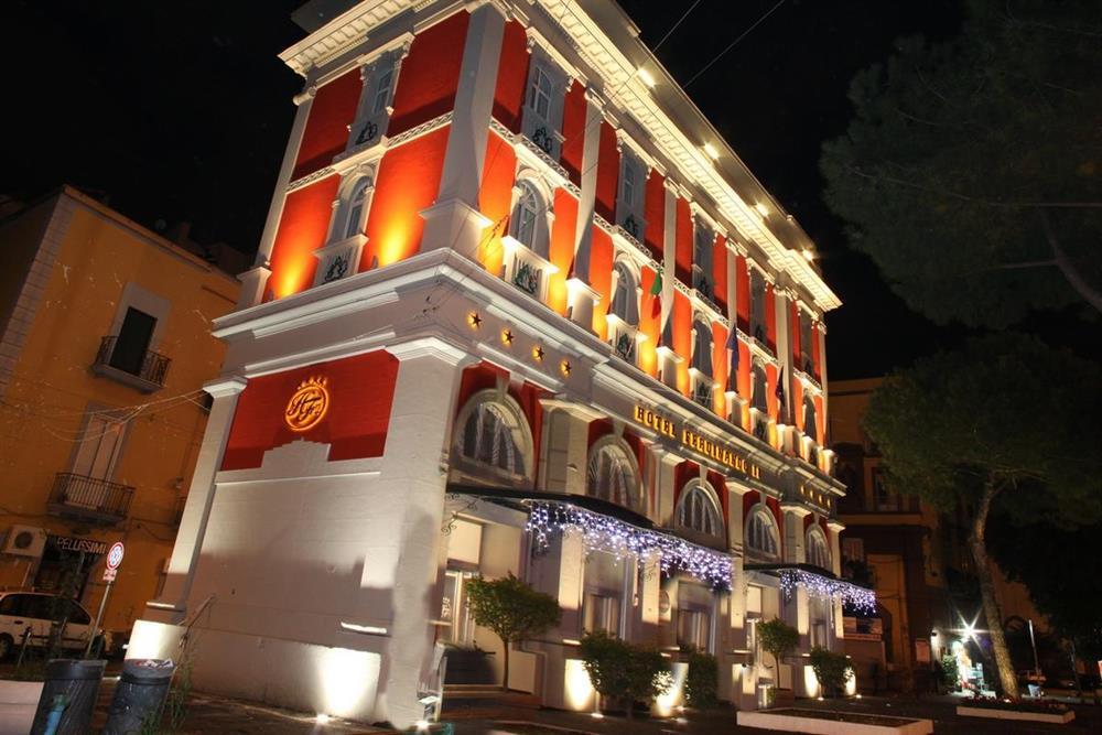 Hotel Ferdinando II Неаполь Экстерьер фото